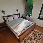 Eco St Ignatius еко лодж игнажден Villa *