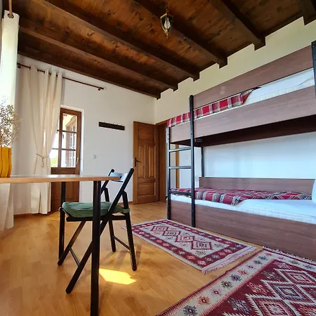 Willa Eco St Ignatius еко лодж игнажден