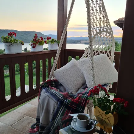 Eco St Ignatius еко лодж игнажден Willa *